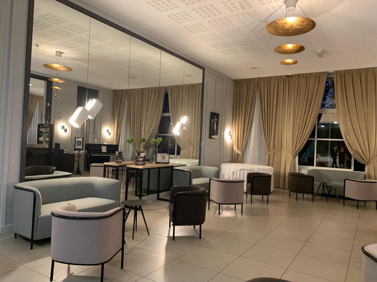 Hôtel restaurant d'application Lesdiguieres - Ecole hôtelière - Grenoble Esterno foto